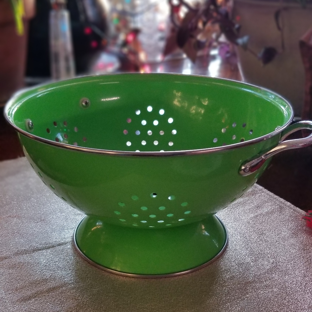 Vintage green colander